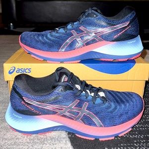 Women’s ASICS Gel Kayano Lite 2 sz 11